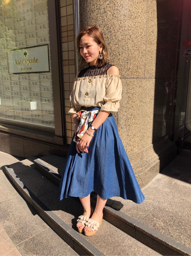 FRILL BLOUSE♡はるな