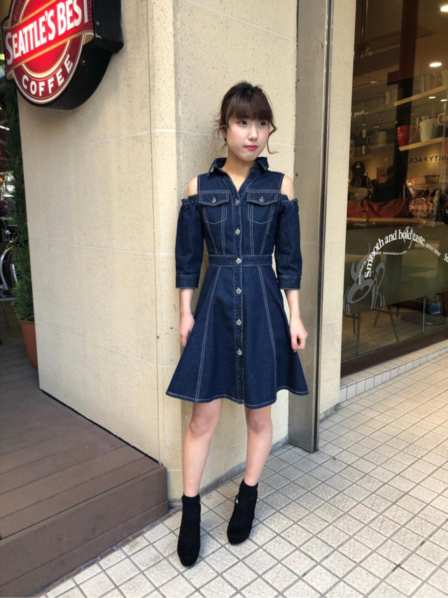 ꫛꫀꪝ✧‧˚肩あきデニムワンピで春先取り✲*ﾟ本日休館日！初めまして♡HONOKA