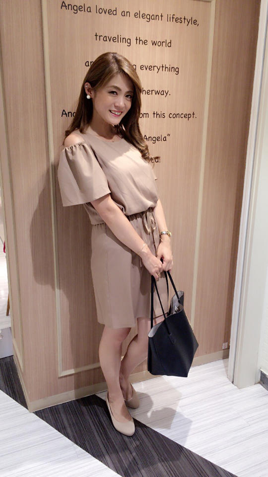 肩開きは定番！！fabulousAngelaはワンピースで★