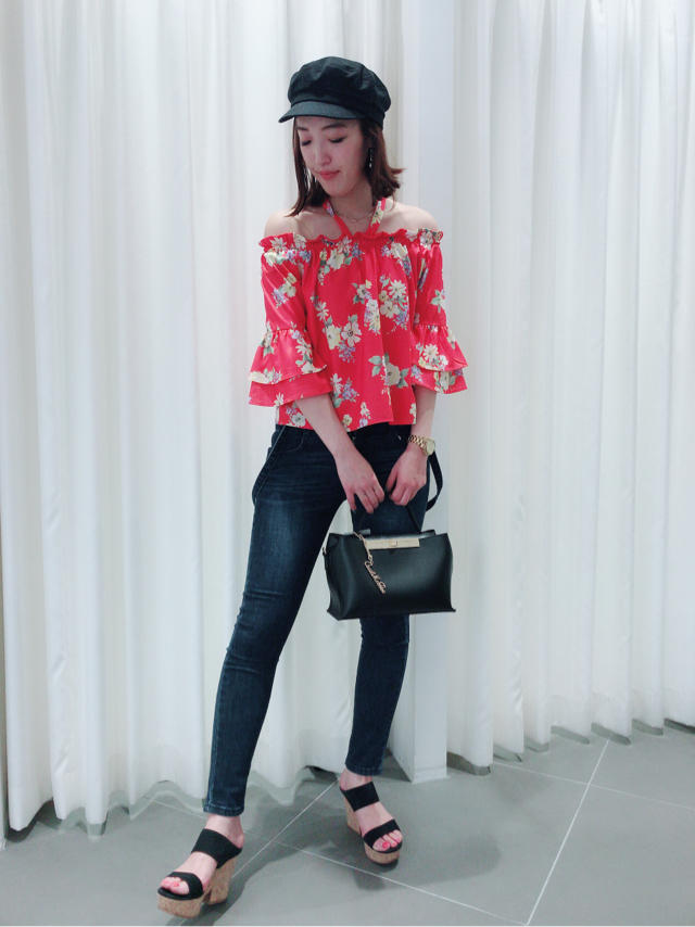 TGC着用!! 花柄 オフショルブラウス ♡ KTD 