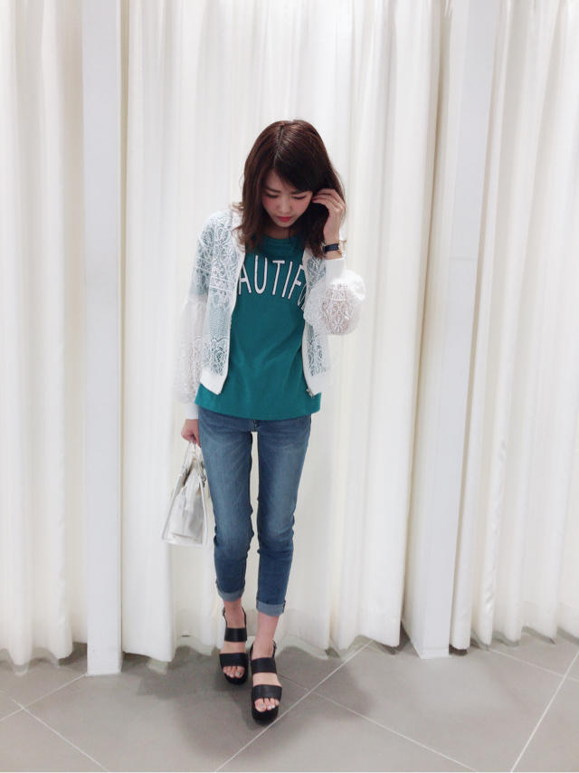 BIGロゴTシャツ♡カジュアルコーデ♡HONOKA