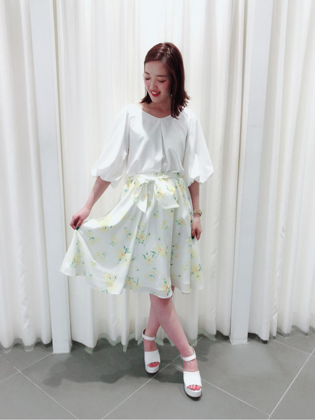 春のデート服に!!花柄ミモレスカート♡KTD