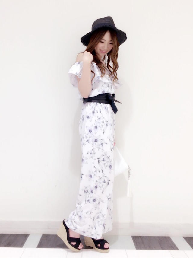 再入荷♡リリー柄オフショルオールインワン♡