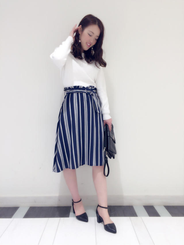 背中デザインニット ♡ フェミニンコーデ♡KTD