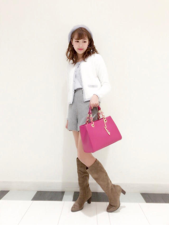フェザー配色アンサンブルニットコーデ♡HONOKA