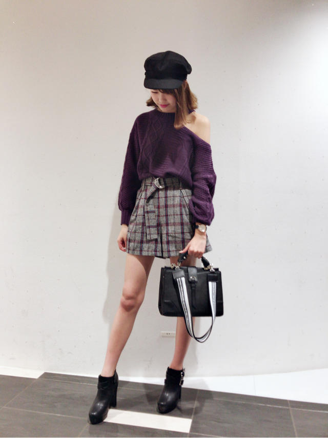 肩あきケーブルニット♡PREMIUM DAYS情報！！HONOKA