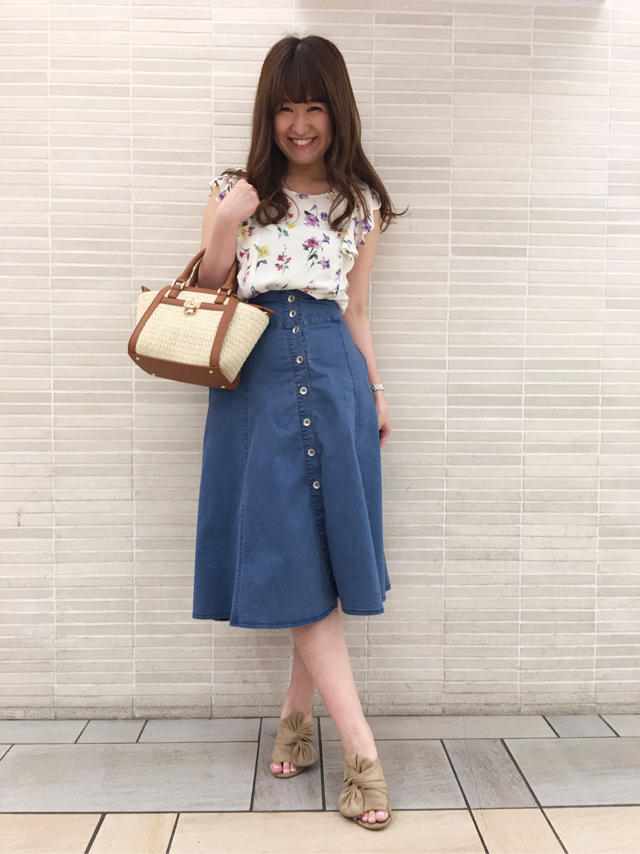 店舗限定商品♪上品な花柄でレディcode♡初登場！我らが店長☆...✌︎ななみん