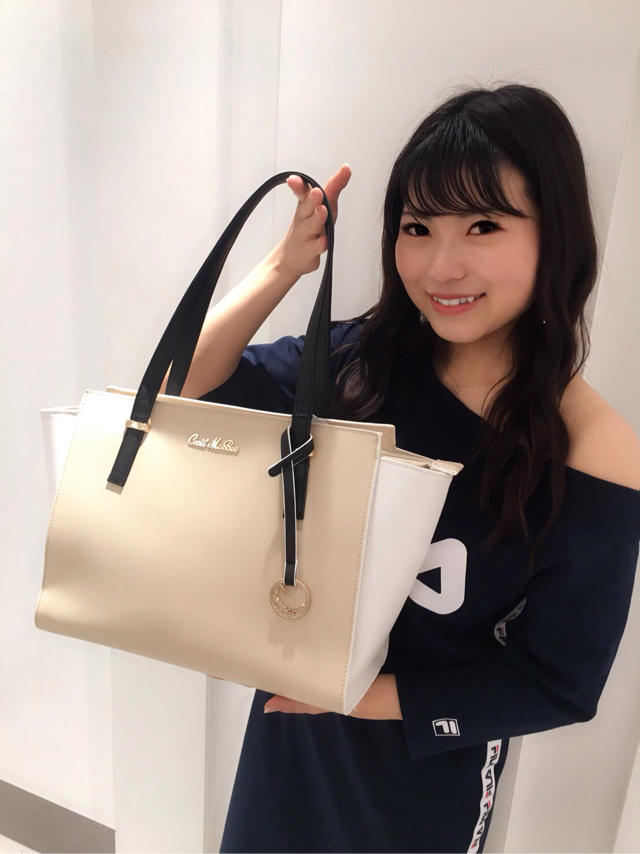 新作バッグ☆結婚式ヘアメイク☆✏︎あやちゅん