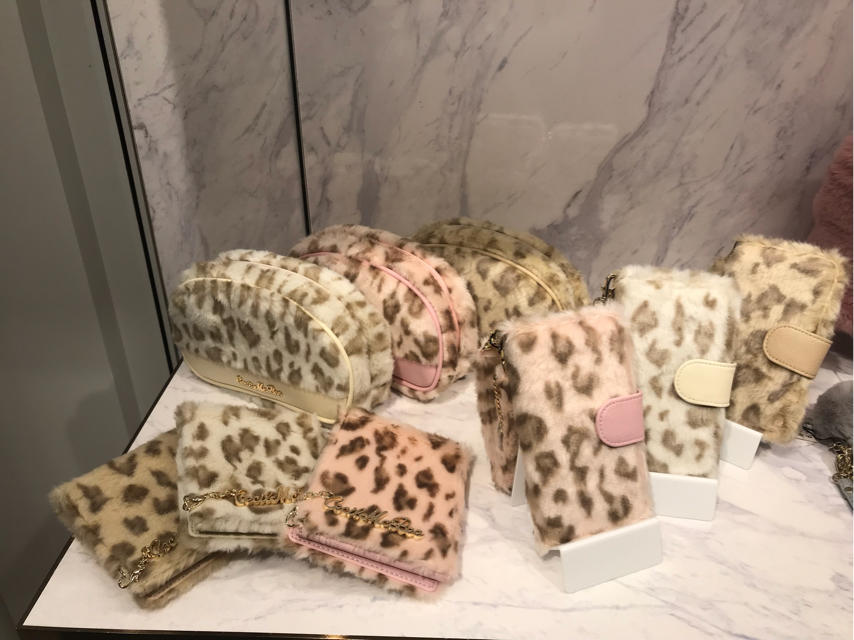 ヒョウ柄ファーアイテム登場♡みい