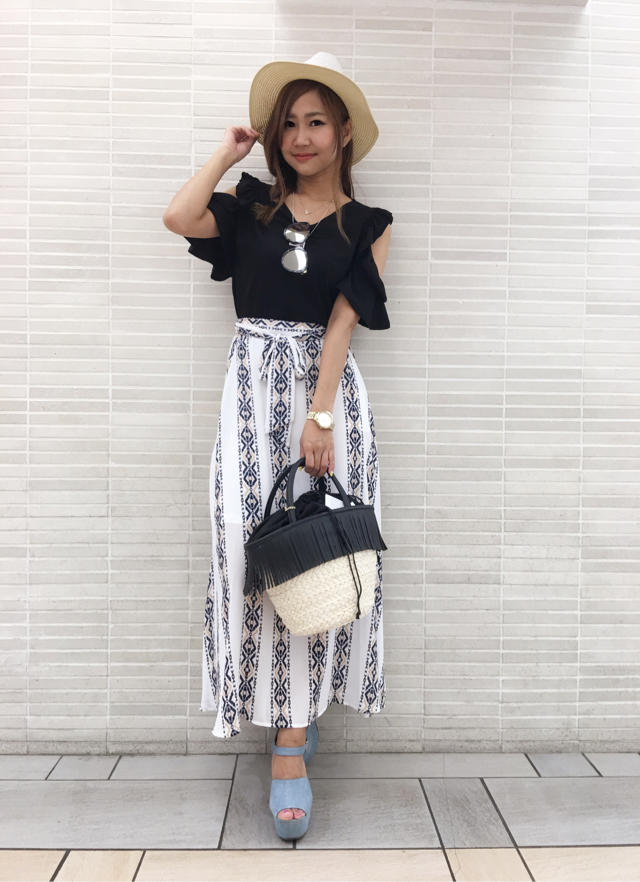 スタッフ大人気☆オルテガ柄スカートでオシャレ度UP↑↑Ayakaとoffshot☆...✌︎ななみん