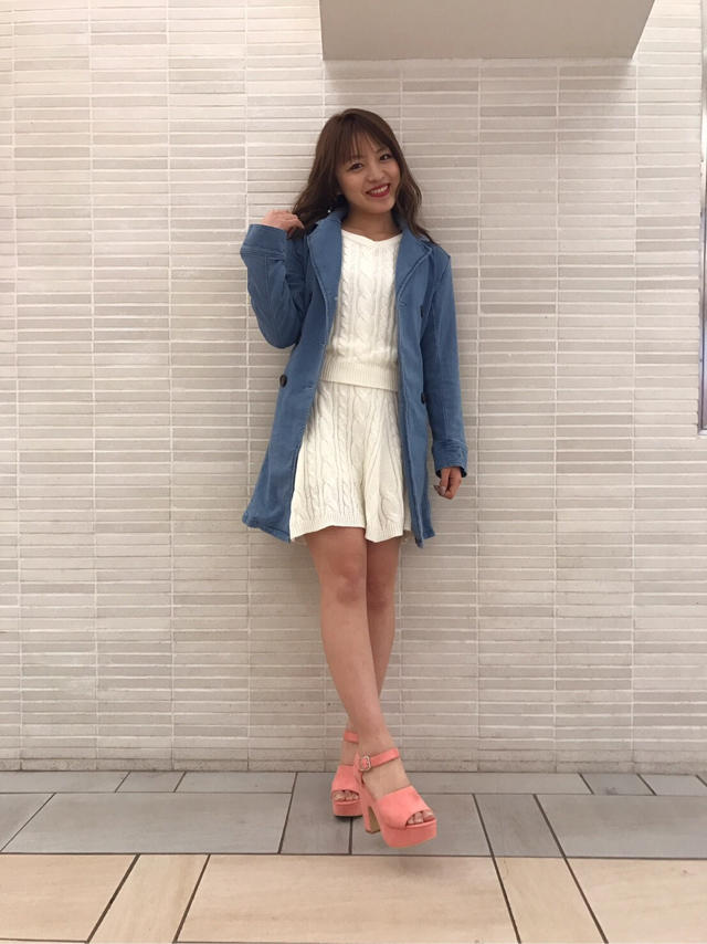 セットで○○円！？トレンチコート×ニットワンピース★Junko