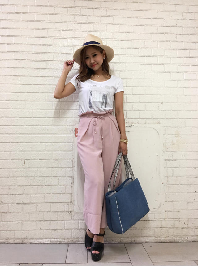 夏の必須アイテム、オシャレTシャツ♡♡渋谷ヒカリエでランチ...✌︎ななみん