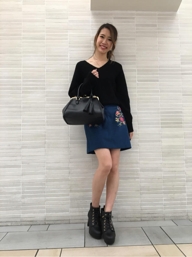 新作商品★デジタル刺繍タイトスカート★Junko