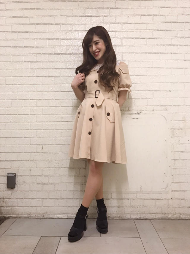 ルミネ10%off♡大人気レイヤード風オフショルトレンンチワンピース♡Junko