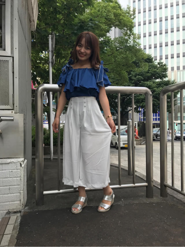 みいオススメコーデ！可愛く肌見せ♡
