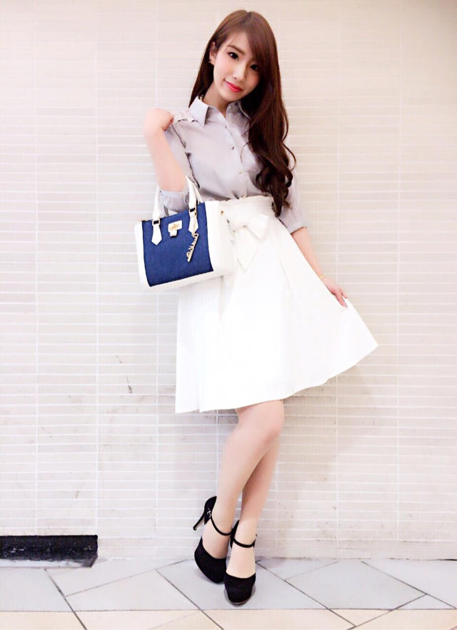 レースブラウスコーデ♡YUKIE