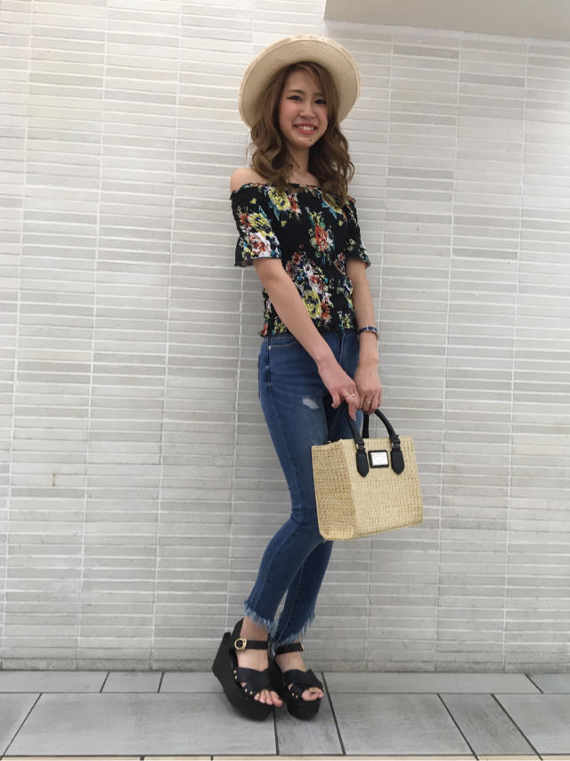 花柄＊大人カジュアルコーデ＊Junko