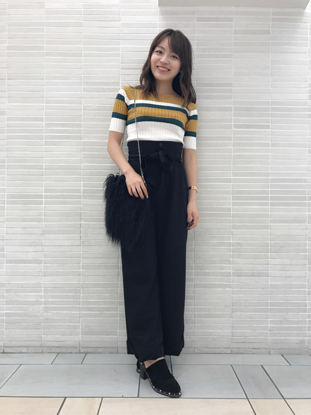秋カラー薄手ニット♡みい