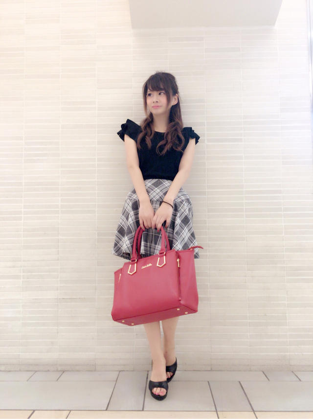 デートにもぴったり♡ガーリーコーデ✎SHINON