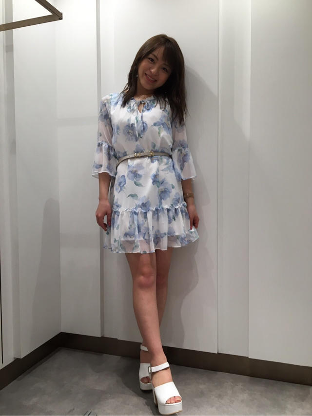 小松おすすめ！花柄フリルワンピース✴︎Misaki