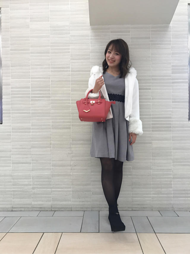 ポンポン付きワンピース♡みい