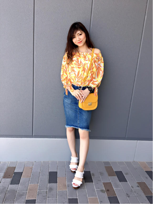 ♡リーフ柄オフショルTOPS…♡HITOMI♡