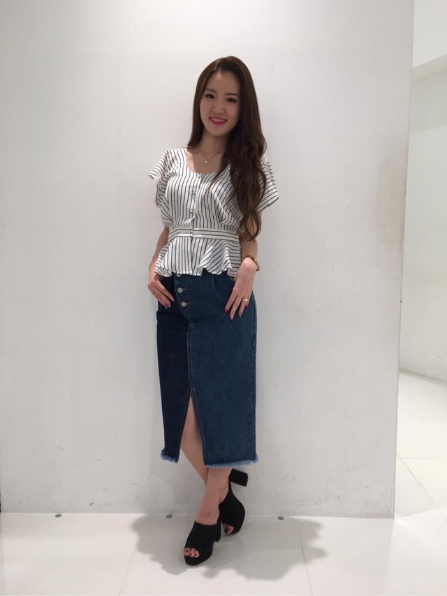 バックシャンリボントップス♡カジュアルコーデ...Nao