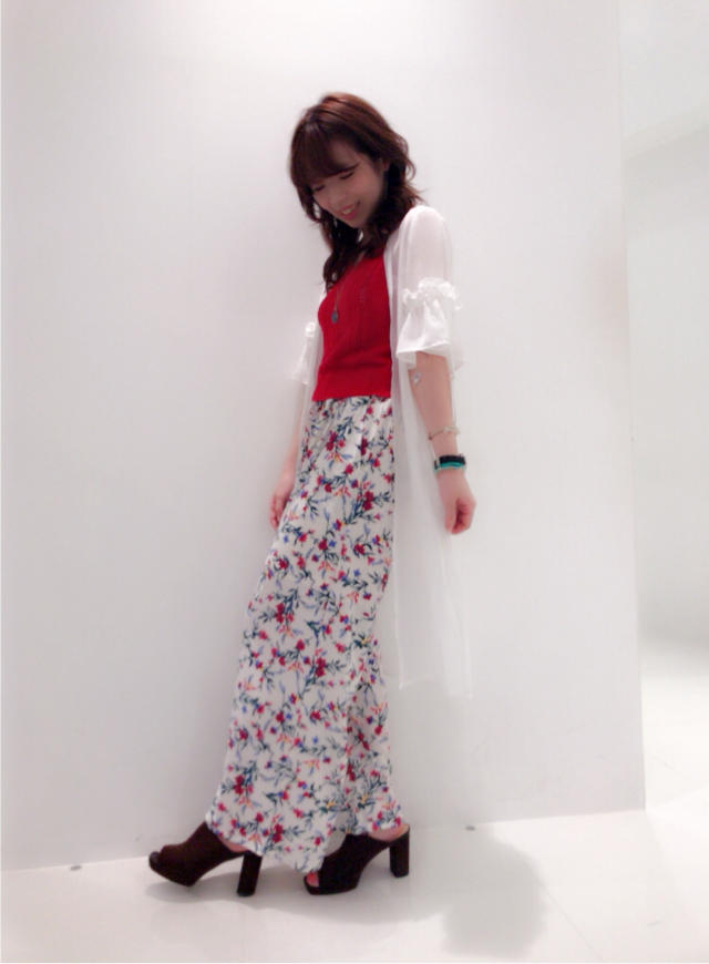 透かし編みニットタンク+花柄ワイドパンツ♡sakura