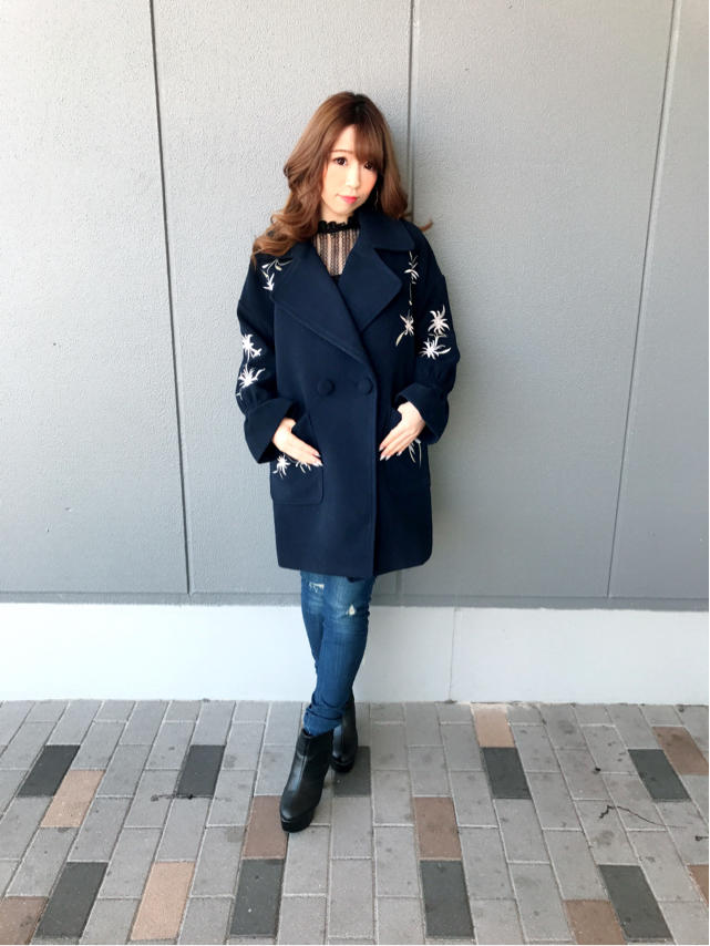 人気カラー再入荷♪刺繍ビックシルエットコート…Nao