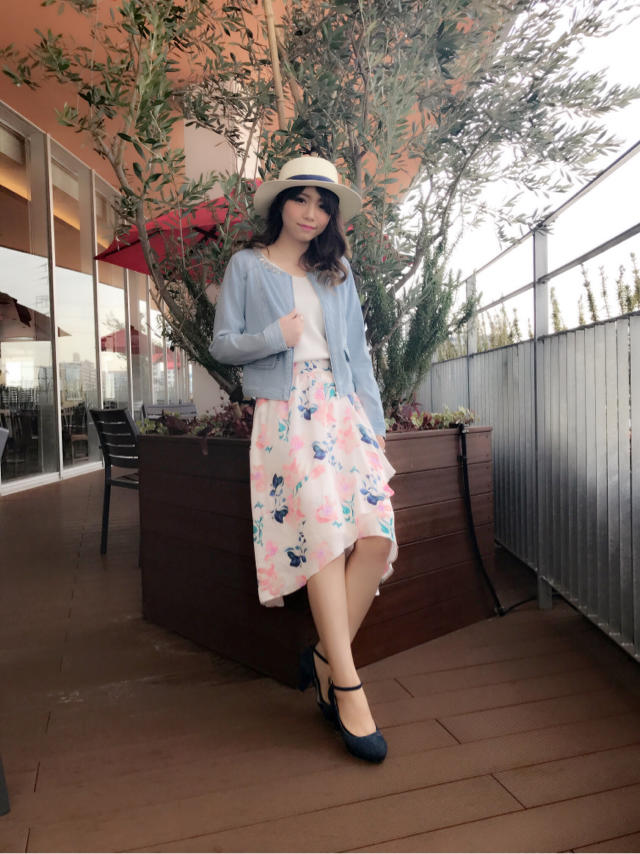 胸元のビジューが可愛い…♡♡HITOMI♡♡