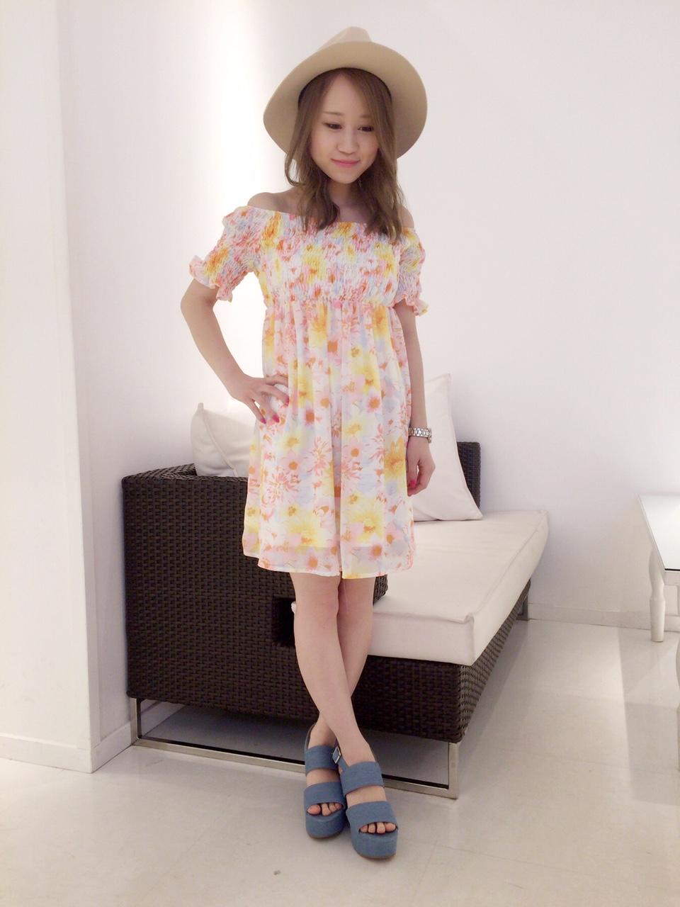 花柄ワンピース★