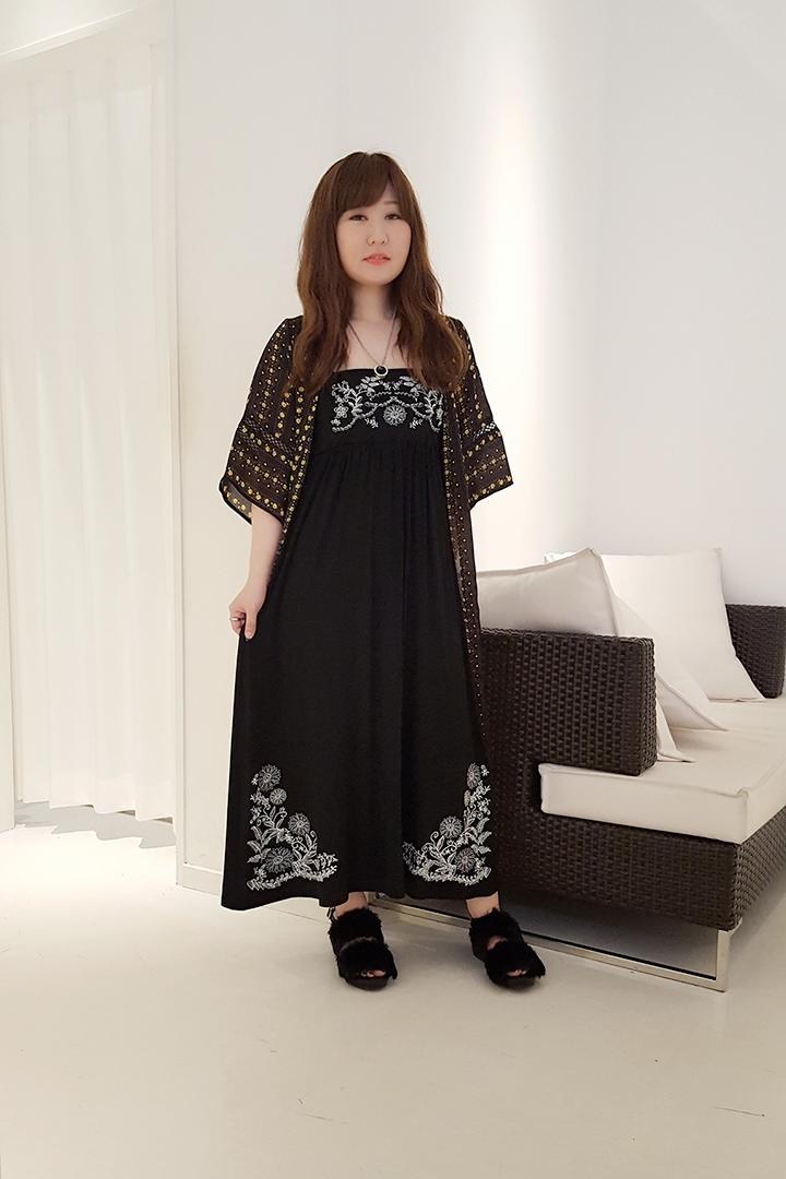 刺繍入りベアマキシワンピース☆