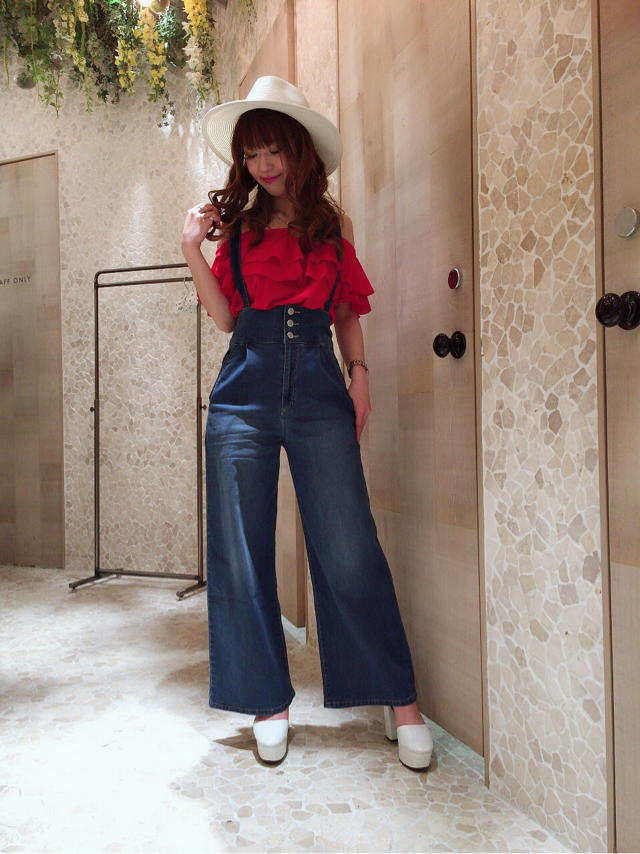 大人気のオフショル2wayトップスが驚きの価格！？ViVi掲載ワイドパンツが再入荷♡♡