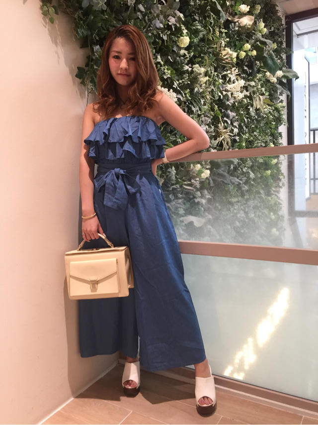 夏らしい大人気のフリルロンパースが新作入荷♡♡