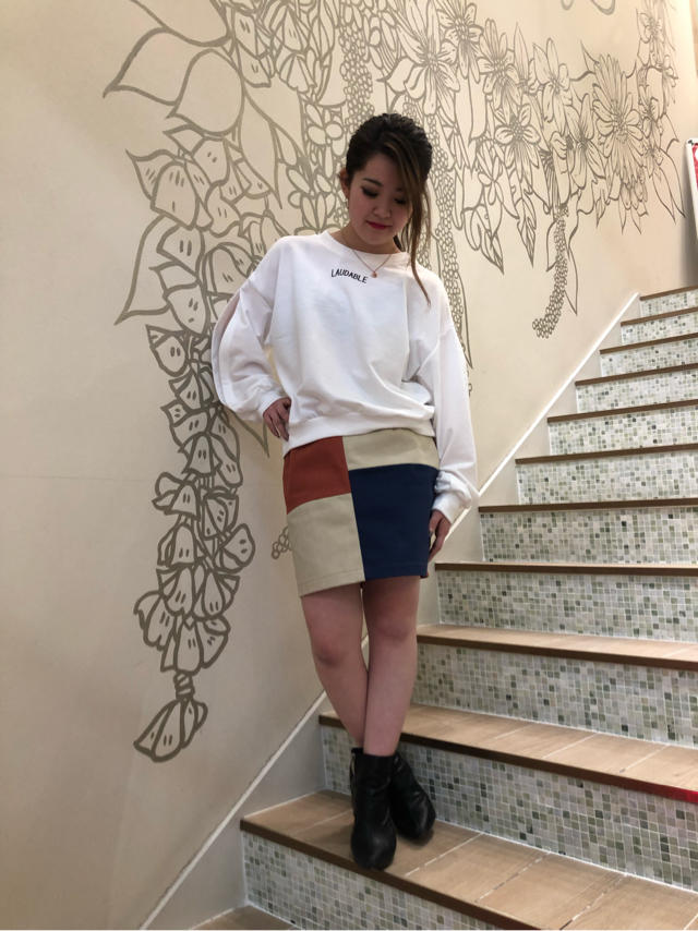 新作！！シアースリーブチビロゴトップス×ブロッキングタイトスカート着回しコーデ♡♡