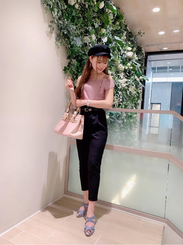 スタッフからも大人気の新作トップス×テーパードパンツの着回しCODE♡♡