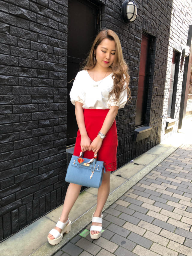 新作♡バックスピンドルトップス×レースタイトスカート♡みんなでオフショット☆♪