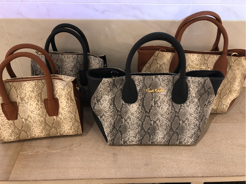 new！トレンド パイソン柄BAG 紹介 :)♡♡