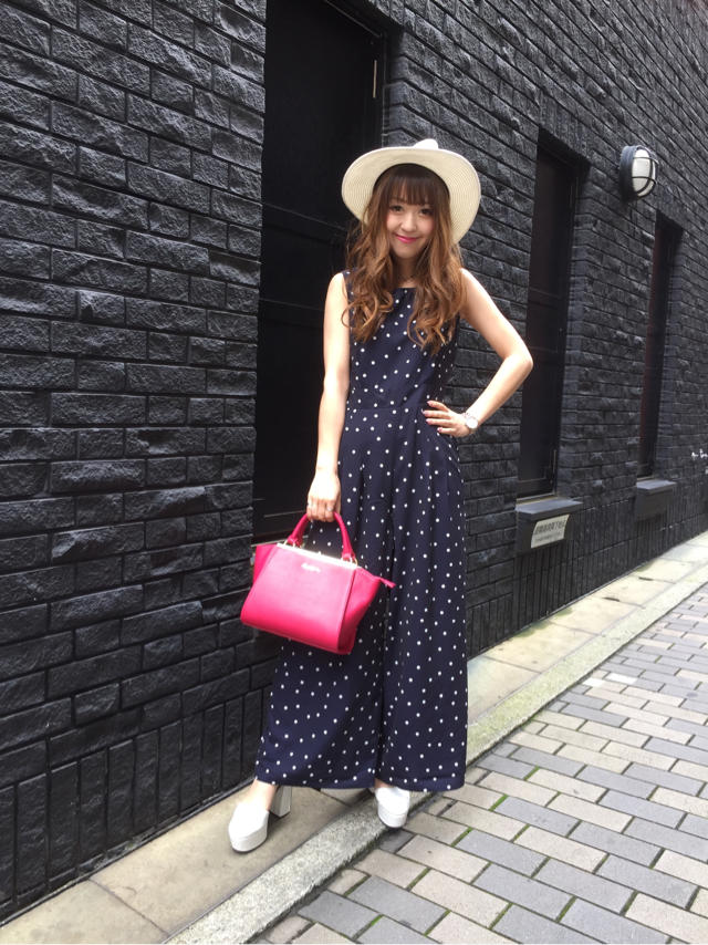 スタッフからも大人気！！ドットオールインワン♡♡