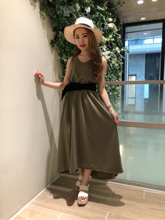 1枚で着れちゃう！？ベルト付きブラウジングワンピ♡