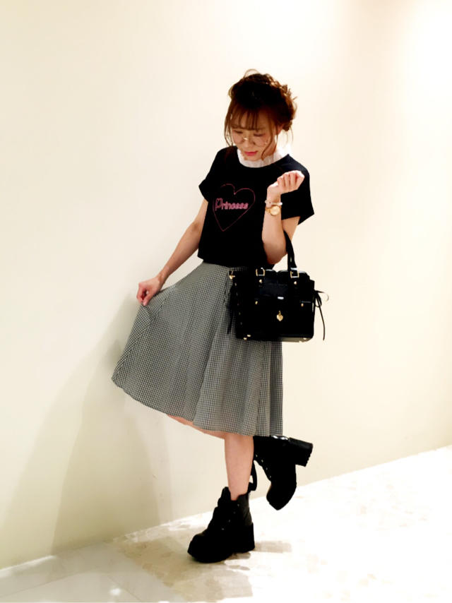 チェックスカートでレトロ girly coordinate ♡
