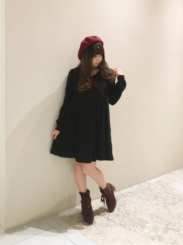 セーラー衿が可愛い♡本日入荷の新作ワンピコーデ！