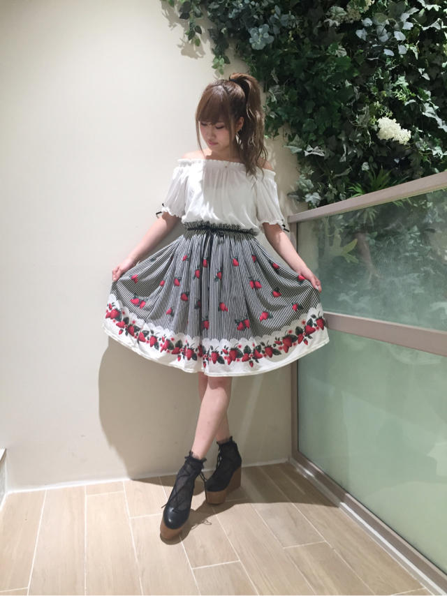 ストロベリー♡カットワンピ