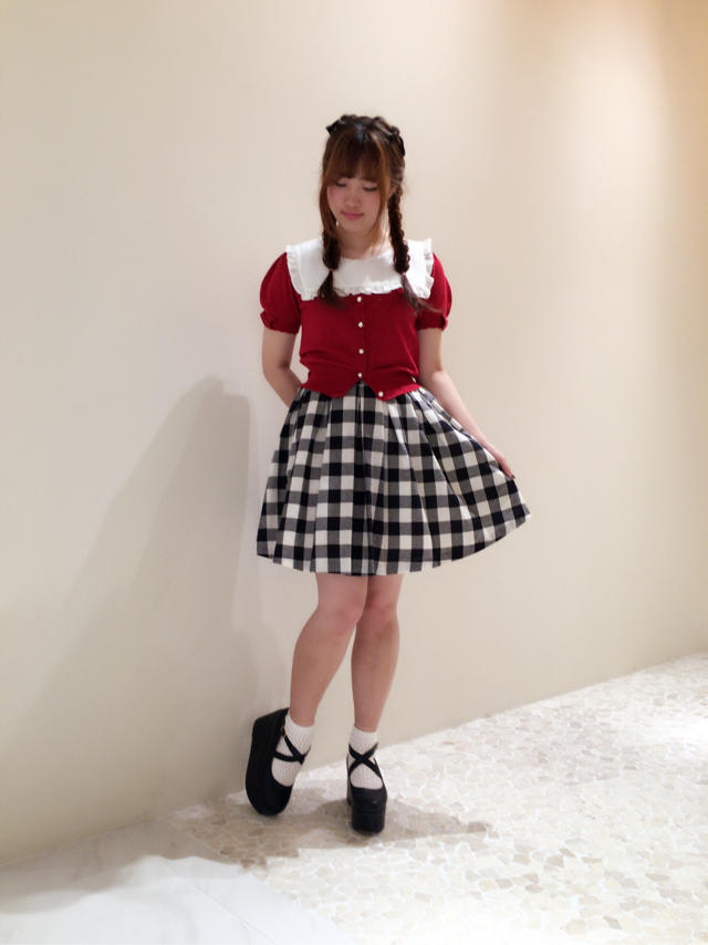 red × black でレトロガーリーcode…♪