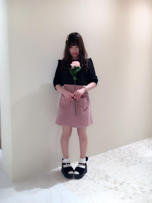 feminineな毒っぽcodeに胸キュン！？