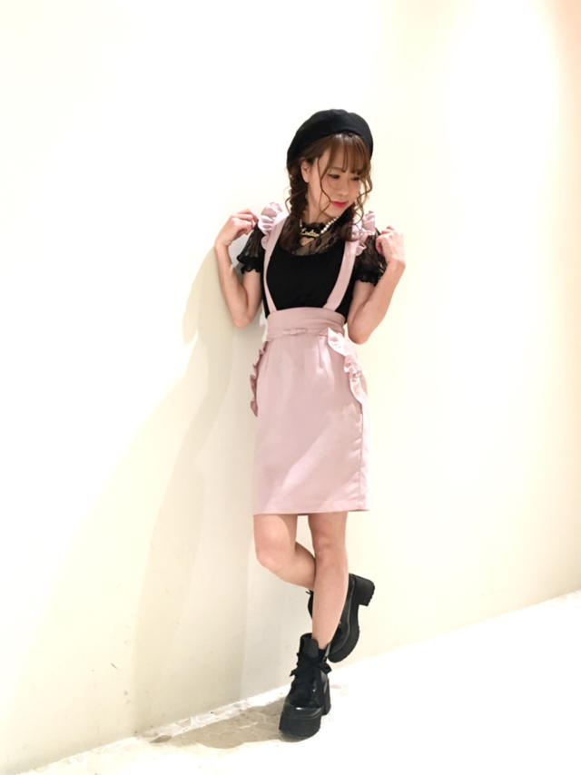 やっぱりBlack×Pink♡大人かわいいはタイトスカートで♡