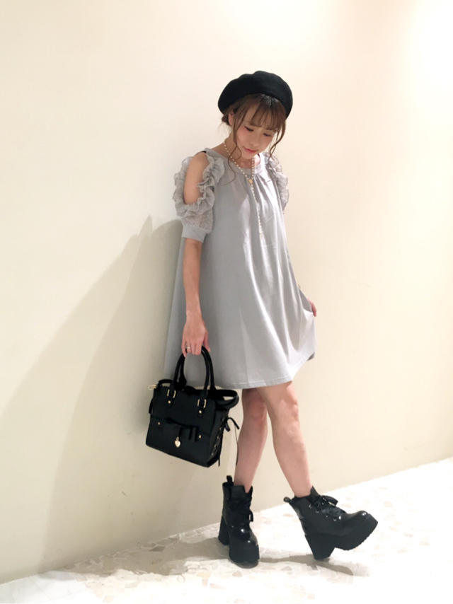 楽チン♡なのに可愛い！！ドットフリルなgirly ワンピース♡