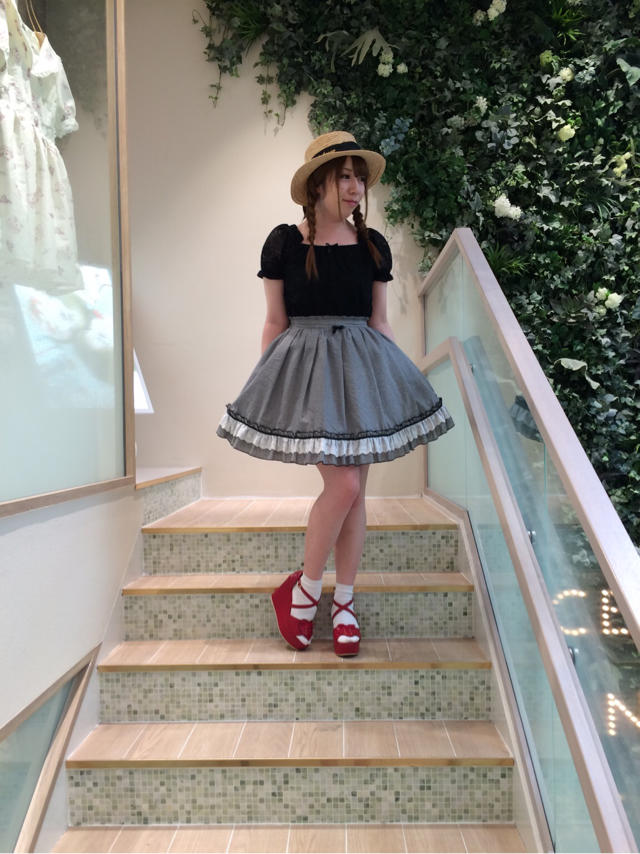心斎橋筋店♡black × red coordinate