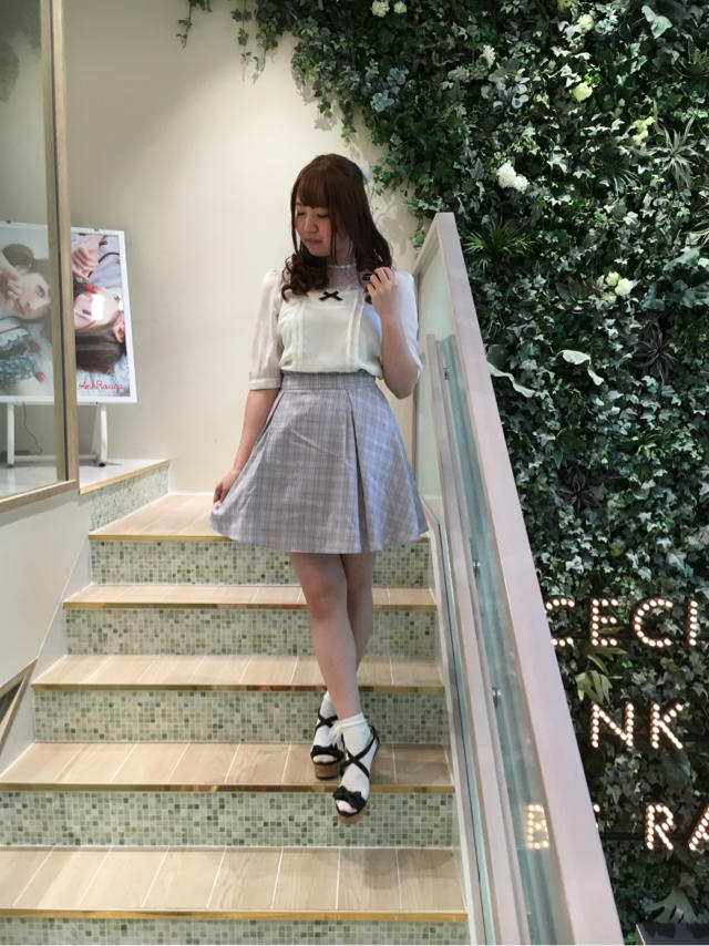 心斎橋路面店♡大人ガーリーなスカートを着回しコーデ ２ ✩⃛ೄ