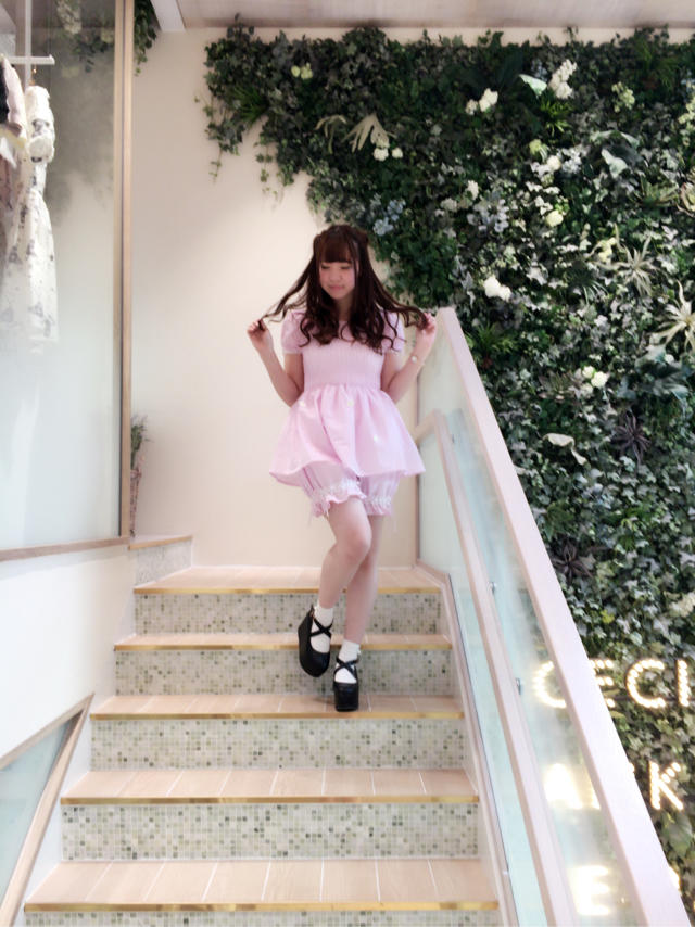 心斎橋筋店♡special set で pink cute code೨̣̥*♪